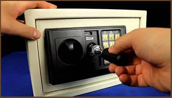 Wayne Locksmiths Wayne, NJ 973-601-2508 	Wayne Locksmiths Wayne, NJ 973-601-2508